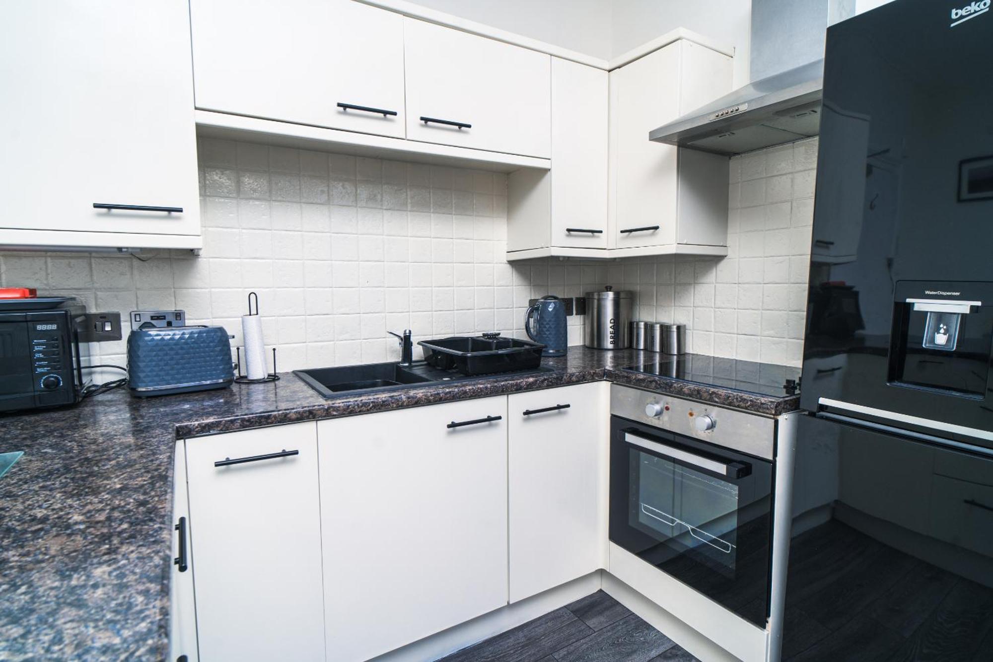 Beachmount Holiday Apartments Colwyn Bay Ngoại thất bức ảnh